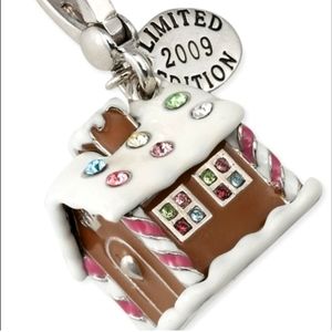 Juicy Couture 2009 Limited Edition Gingerbread House Charm